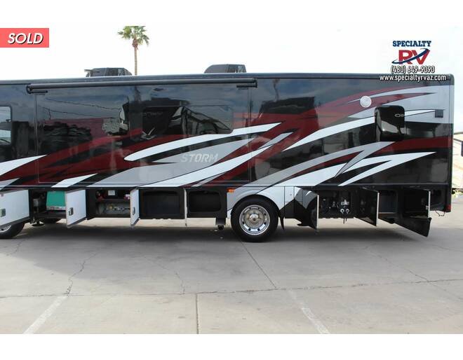 2018 Fleetwood Storm Ford 32A Class A at Specialty RVs of Arizona STOCK# A00939 Photo 10
