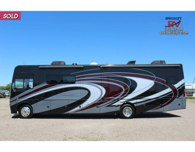 2018 Thor Challenger Ford F-53 37YT Class A at Specialty RVs of Arizona STOCK# A18564 Photo 3