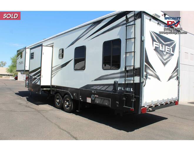 2018 Heartland Fuel 352 Fifth Wheel at Specialty RVs of Arizona STOCK# 366325 Photo 4