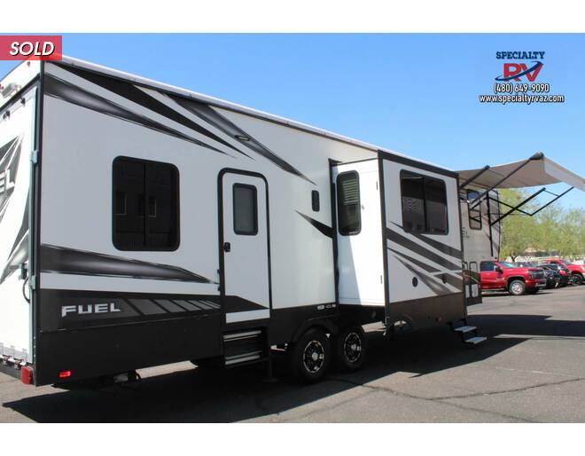 2018 Heartland Fuel 352 Fifth Wheel at Specialty RVs of Arizona STOCK# 366325 Photo 6