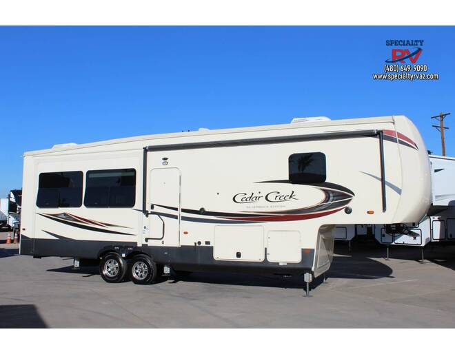 2020 Cedar Creek Silverback 29RW Fifth Wheel at Specialty RVs of Arizona STOCK# 224102 Photo 2