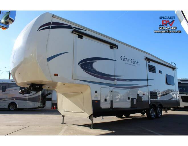 2020 Cedar Creek Silverback 29RW Fifth Wheel at Specialty RVs of Arizona STOCK# 224102 Photo 5