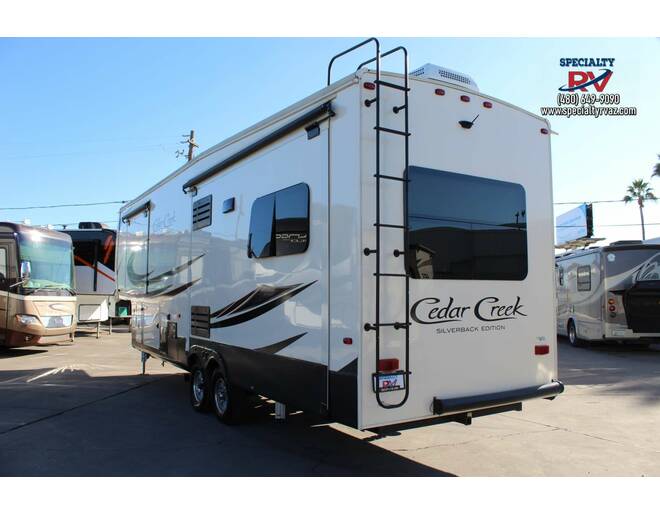 2020 Cedar Creek Silverback 29RW Fifth Wheel at Specialty RVs of Arizona STOCK# 224102 Photo 6