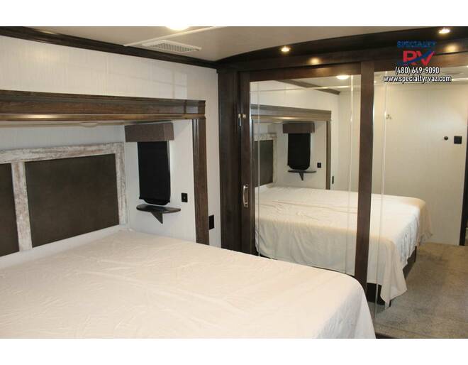 2020 Cedar Creek Silverback 29RW Fifth Wheel at Specialty RVs of Arizona STOCK# 224102 Photo 33