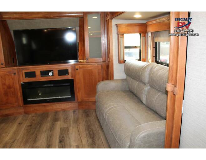 2022 Vanleigh Vilano 377FL Fifth Wheel at Specialty RVs of Arizona STOCK# 220498 Photo 12