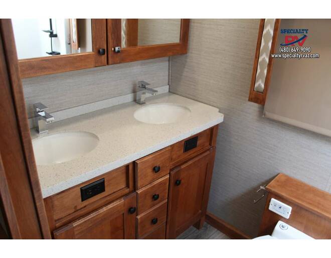 2022 Vanleigh Vilano 377FL Fifth Wheel at Specialty RVs of Arizona STOCK# 220498 Photo 34