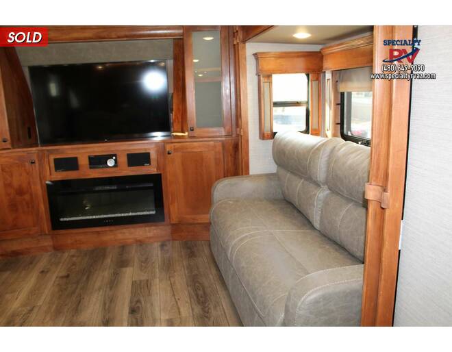 2022 Vanleigh Vilano 377FL Fifth Wheel at Specialty RVs of Arizona STOCK# 220498 Photo 12