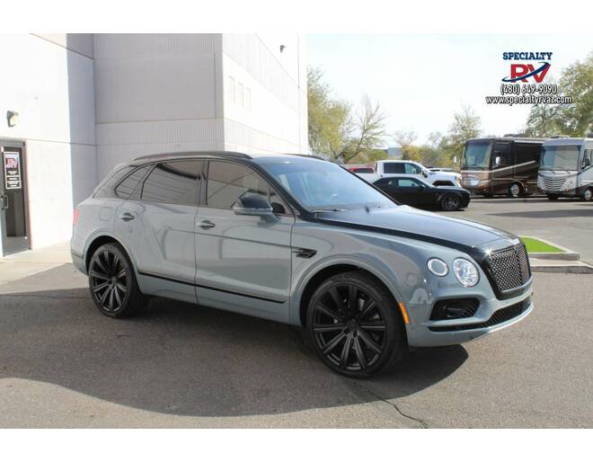 2017 Bentley Bentayga SUV at Specialty RVs of Arizona STOCK# 015087 Photo 2