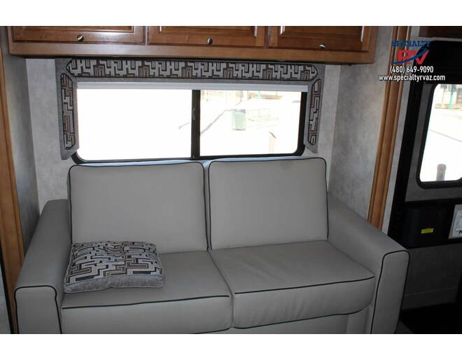 2019 Winnebago Adventurer Ford F-53 30T Class A at Specialty RVs of Arizona STOCK# A02636 Photo 17