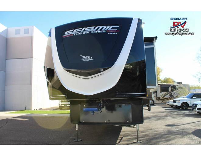 2023 Jayco Seismic Luxury Series 4113 Fifth Wheel at Specialty RVs of Arizona STOCK# 9N0087 Photo 2