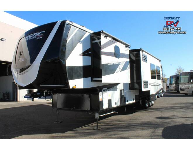 2023 Jayco Seismic Luxury Series 4113 Fifth Wheel at Specialty RVs of Arizona STOCK# 9N0087 Photo 3