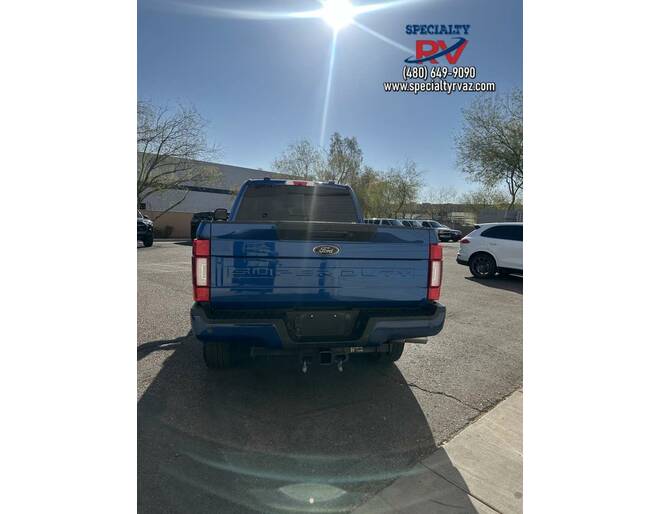 2022 Ford F250 Lariat Crew cab Pickup Truck at Specialty RVs of Arizona STOCK# C21294 Photo 12